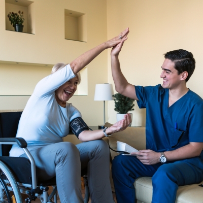 Empresa Home Care Cuidador de Idosos